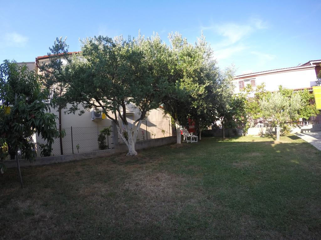 Apartman Veronika Vrsi Kültér fotó
